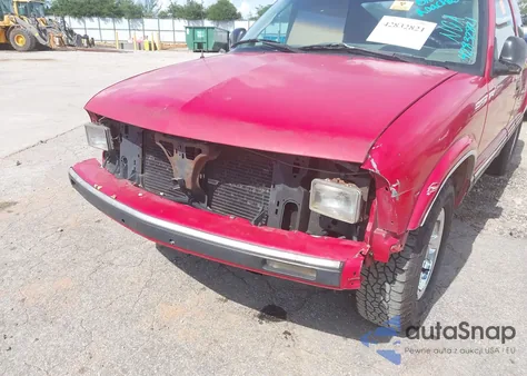 1996 Chevrolet S Truck S10 z USA, uszkodzony, nr VIN 1GCCS19W5T8128728